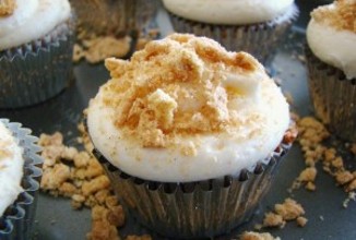 Кексы со сливочной глазурью