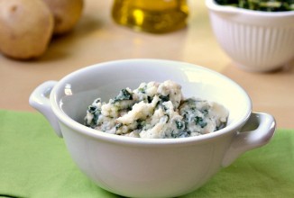 Картофельное пюре с капустой кале