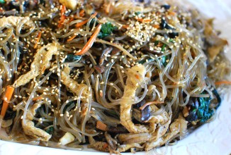 Вегетарианская лапша Чап Чей