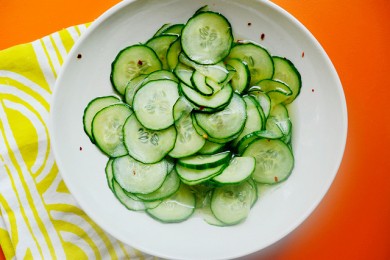 Рецепт Пряный огуречный салат