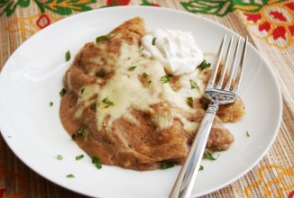 Лепешки в фасолевом соусе