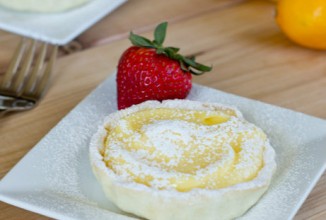 Пирог с лимонным кремом