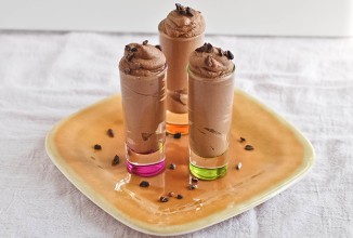 Шоколадный мусс с кешью