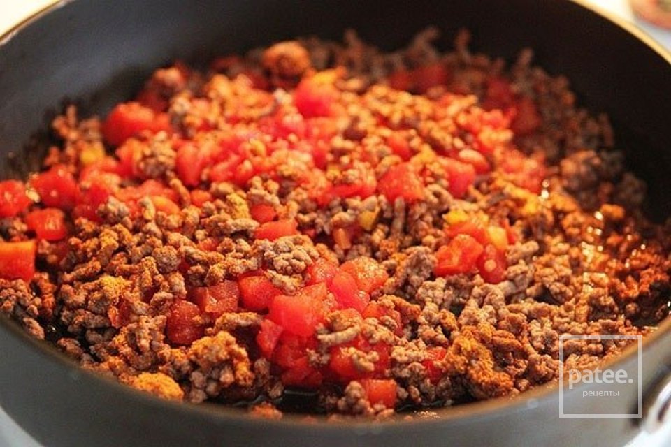 Паста с фаршем под сырным соусом - Шаг 2