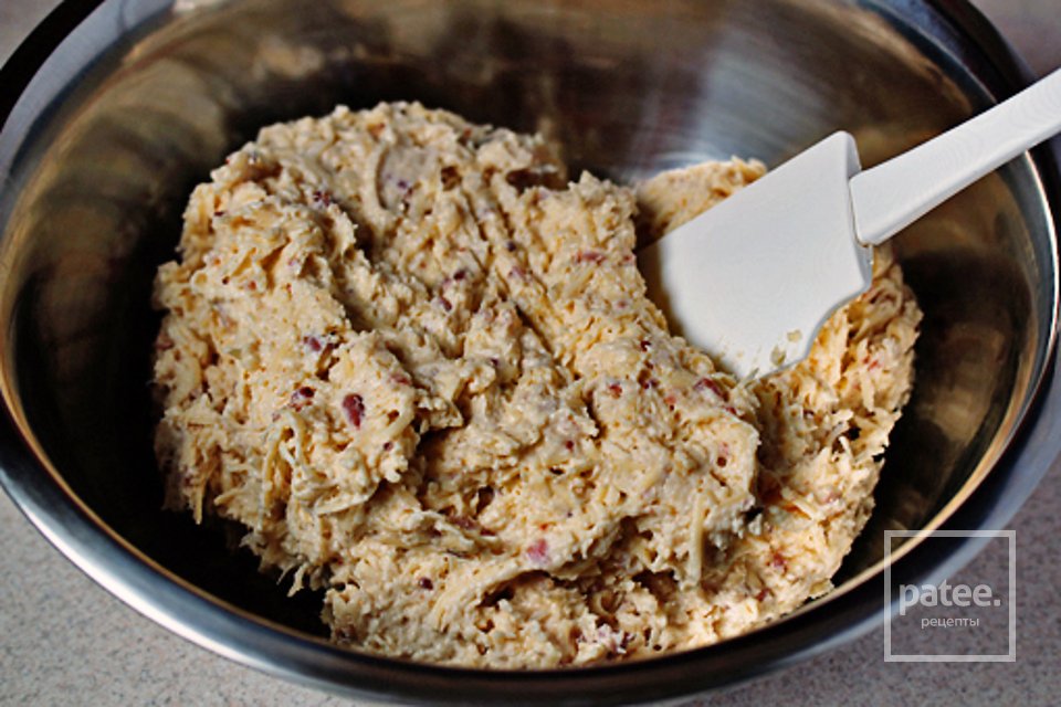 Сырные бисквиты с беконом - Шаг 9