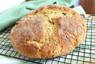 Хлеб с содой и корицей