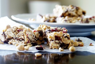 Сладко-соленые ореховые плитки