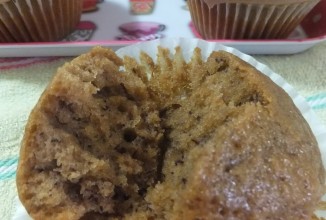 Банановые кексы с шоколадной глазурью