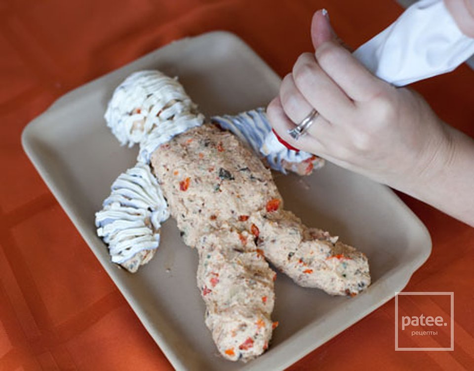 Мумия из сыра и бекона - Шаг 9