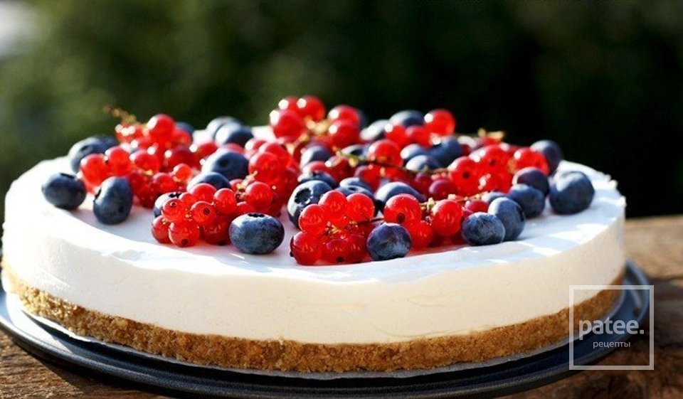 Чизкейк со свежими ягодами - Шаг 10