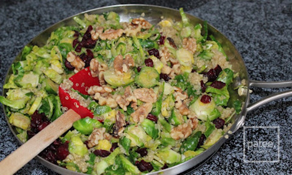 Киноа с брюссельской капустой и беконом - Шаг 6