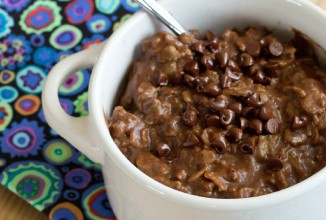 Овсяная каша с шоколадом и арахисовым маслом