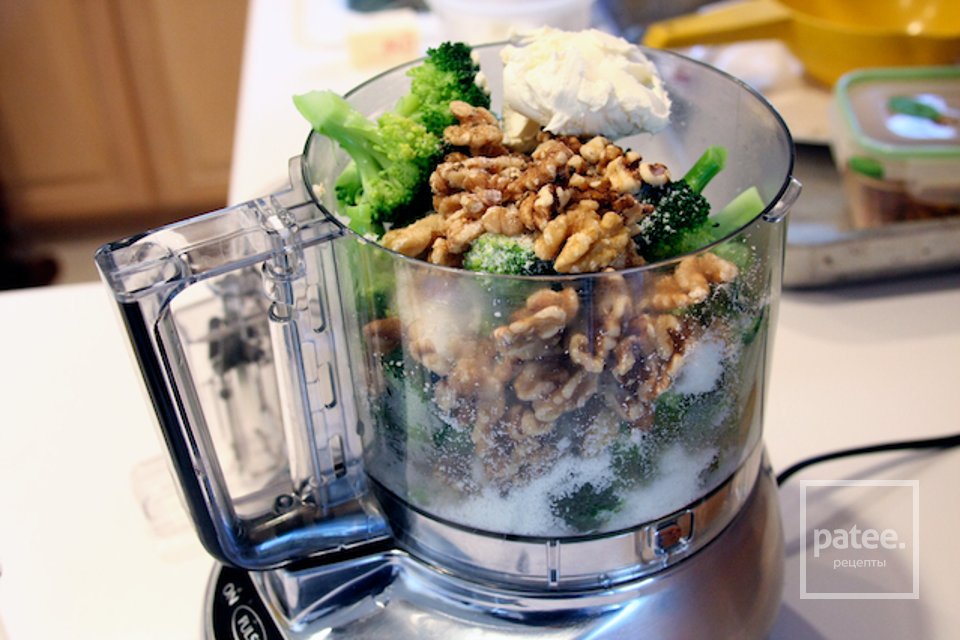 Орекьетте с колбасой и соусом песто - Шаг 3