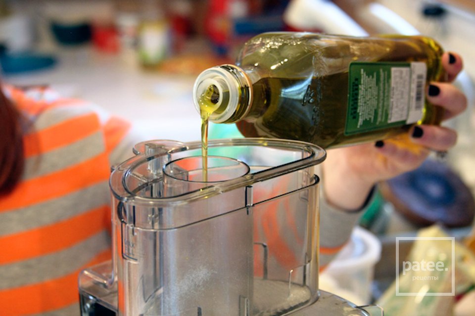 Орекьетте с колбасой и соусом песто - Шаг 4