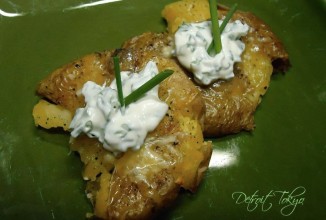 Картофель с сыром и сметаной