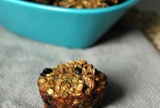 Овсяные кексы с черникой и цуккини