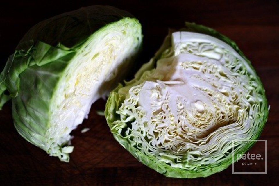 Омлет с тушеной капустой - Шаг 1