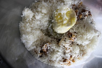 Паста с соусом из грецких орехов - приготовление