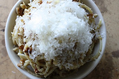 Паста с соусом из грецких орехов - приготовление