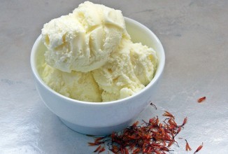 Домашнее мороженное с шафраном