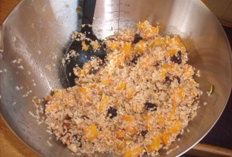 Салат из пшеницы с мускатной тыквой