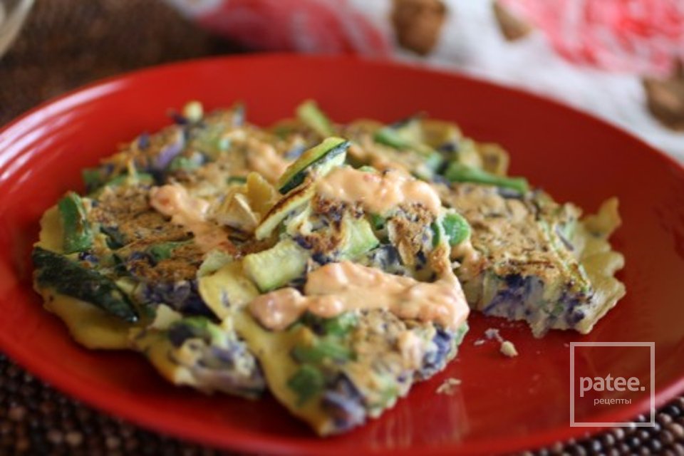 Окономияки (японские блины) - Шаг 8