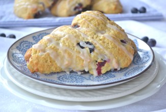 Лепешки с черникой