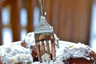 Бисквитные пончики