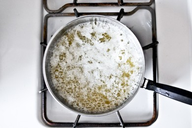 Лингвини с курицей и коричневым маслом - приготовление