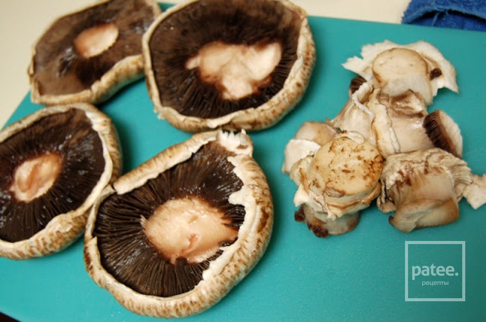 Фаршированные шампиньоны - Шаг 1