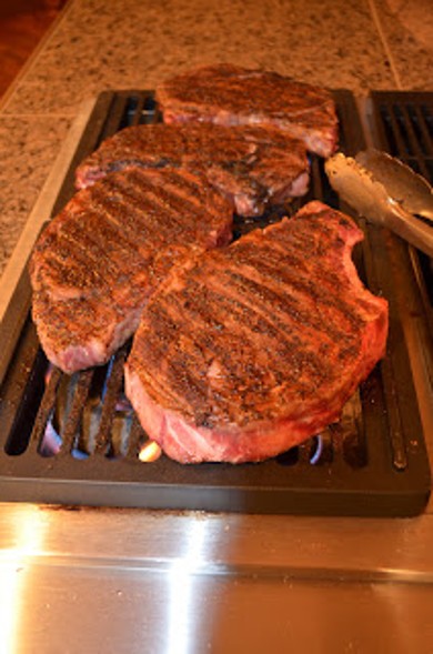 Стейк маринованный с кофе и перцем чили - Шаг 2