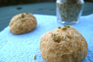 Хлебцы с семенами фенхеля