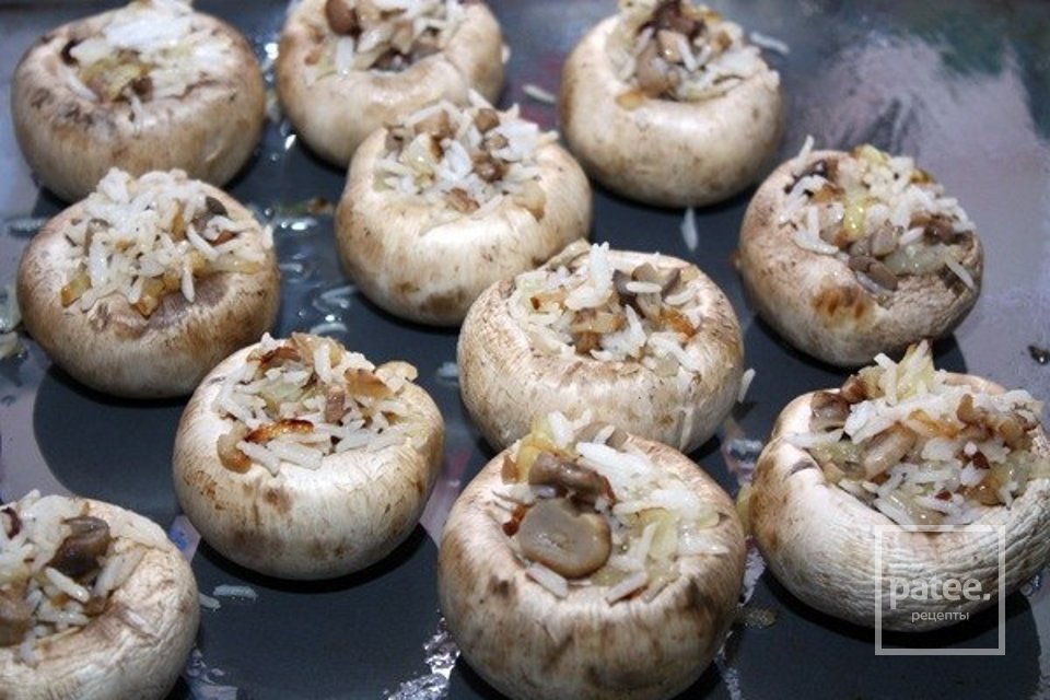 Фаршированные шампиньоны - Шаг 4