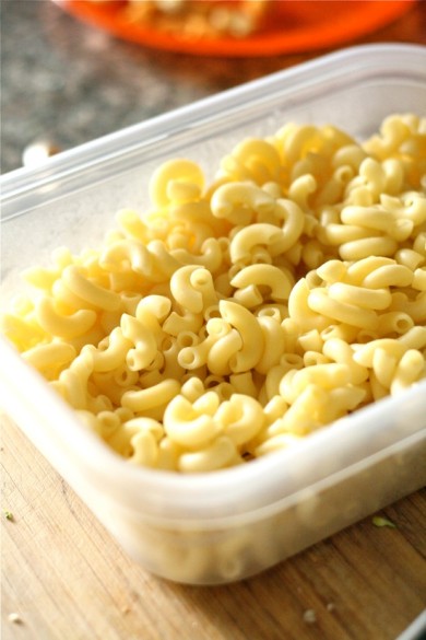 Паста с брокколи и зеленым горошком - Шаг 5