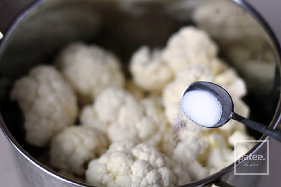 Цветная капуста, поджаренная в сухариках - Шаг 2