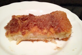 Чизкейк из слоеного теста с корицей