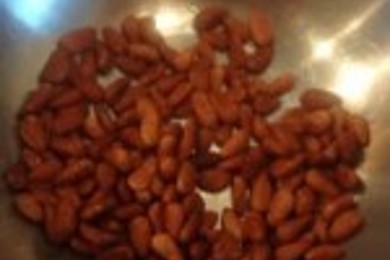 Груша в вине с вишней, корицей и перцем чили - приготовление