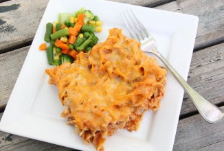 Запеканка с фаршем и яичной лапшой