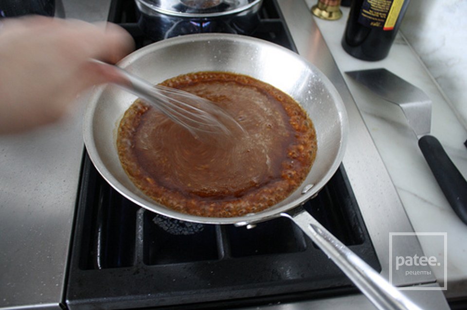 Куриные крылышки под соусом - Шаг 11