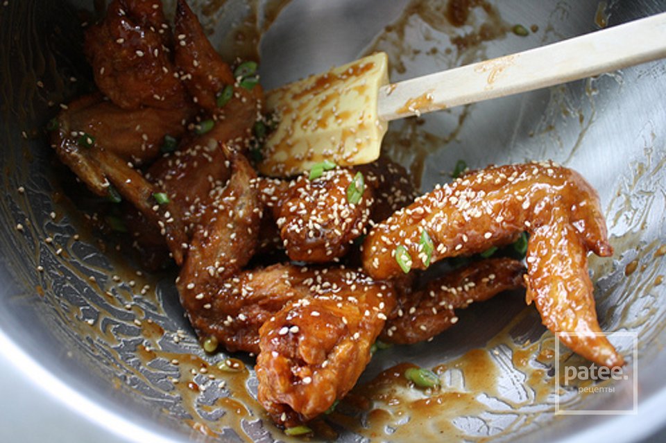 Куриные крылышки под соусом - Шаг 14