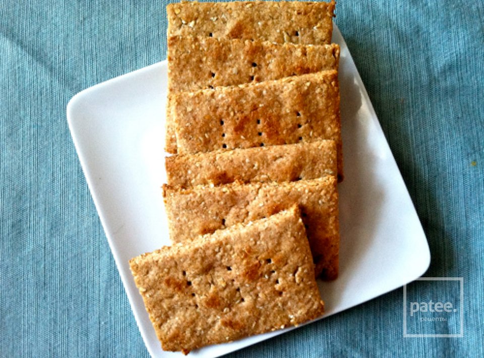 Овсяные крекеры с медом - Шаг 10