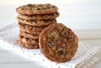 Печенье с шоколадными чипсами