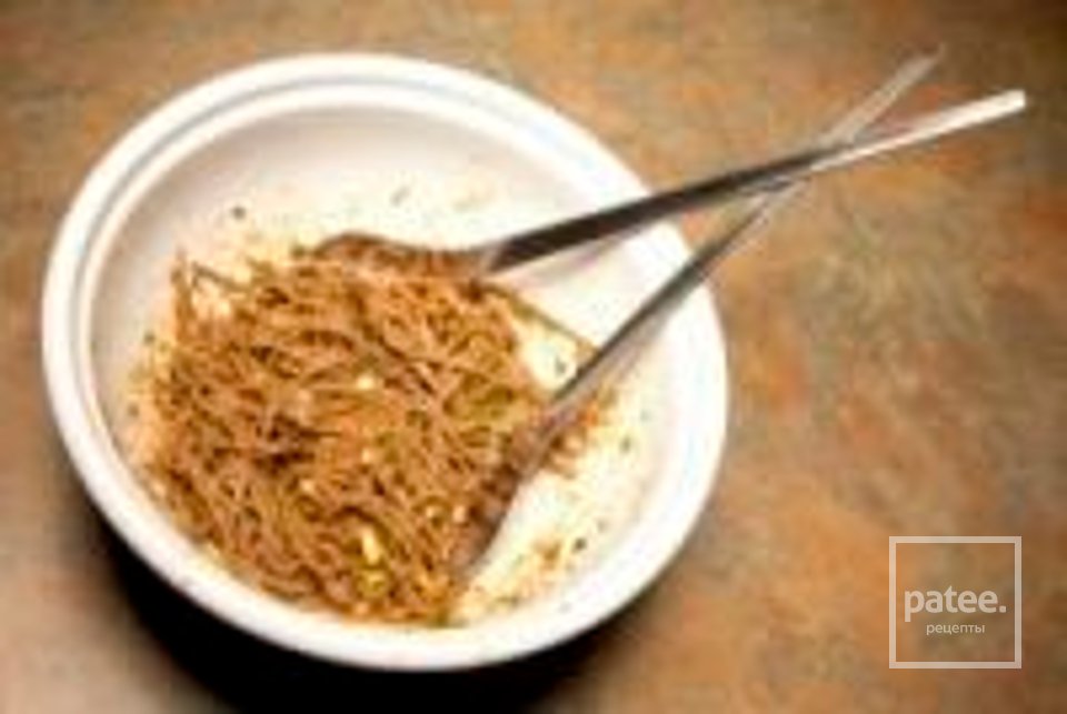 Лапша Соба с обжаренными тыквенными семечками - Шаг 4