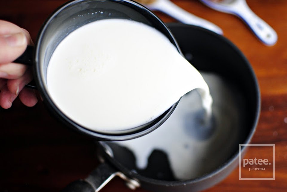 Овсянка с нутеллой и бананом - Шаг 1