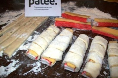 Завитушки из крабовых палочек - приготовление