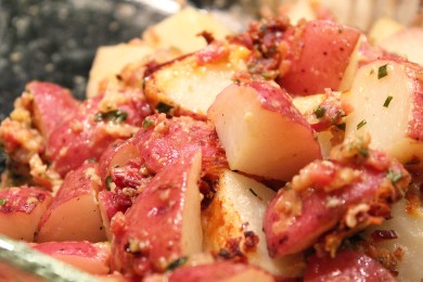 Рецепт Запеченный картофель с беконом и сыром