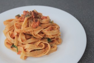 Тальятелле с томатным соусом