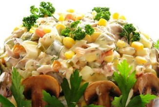 Салат Осенний с курицей и грибами