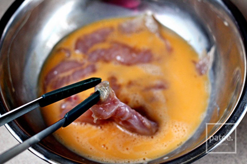 Курочка под томатным соусом и пармезаном - Шаг 11