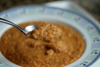 Суп с цветной капустой, морковью и сельдереем